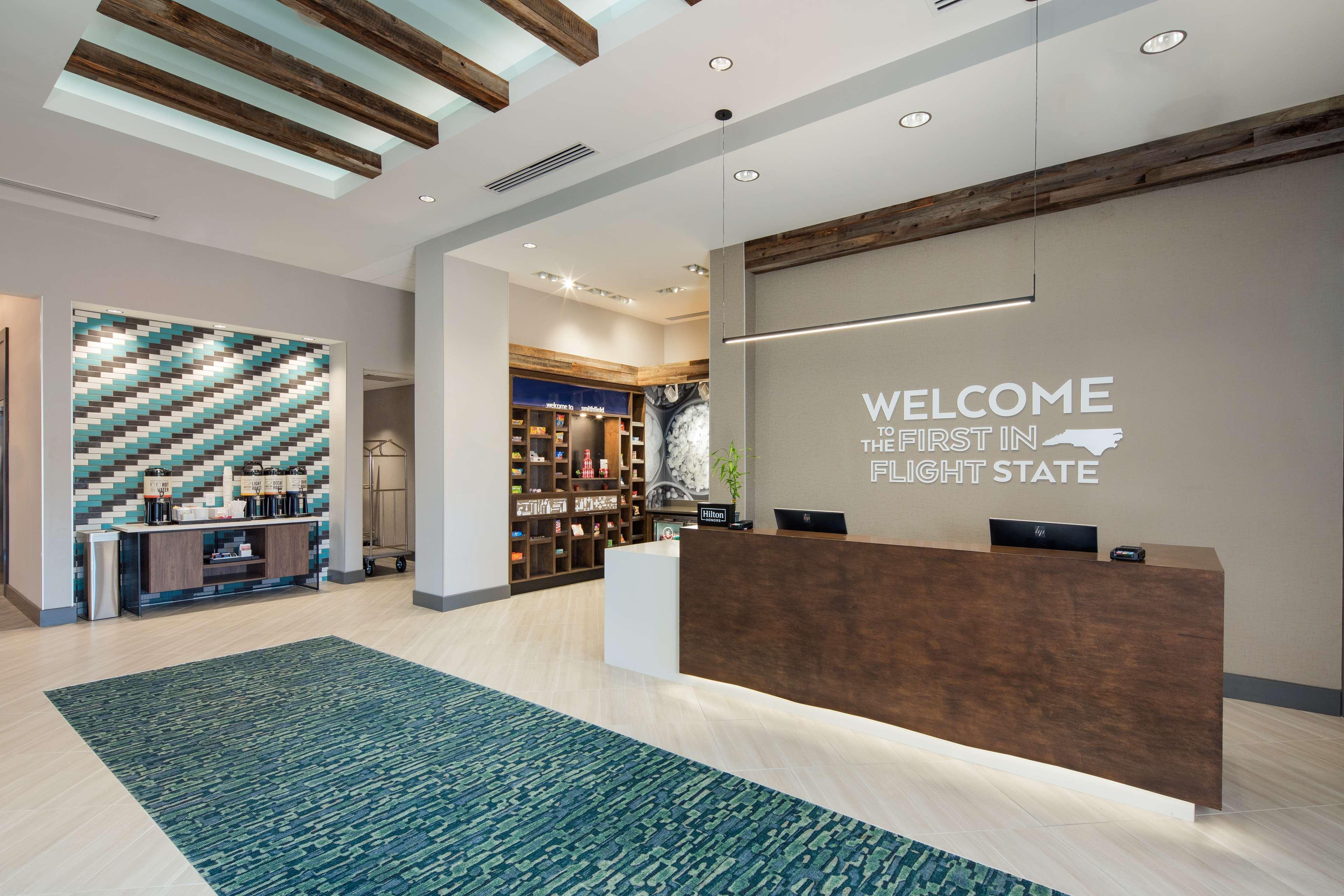 Hampton Inn Smithfield Selma, Nc Exterior foto